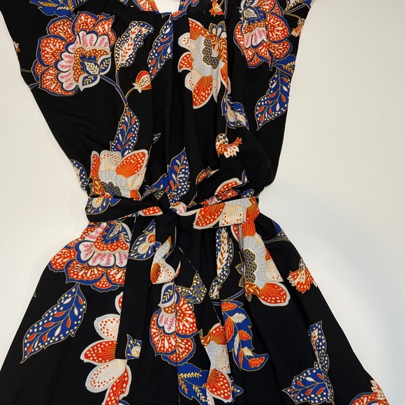 Lauren Conrad Summer Floral Black Dress Belted Bow Tie Up Size Small - Picture 4 of 13